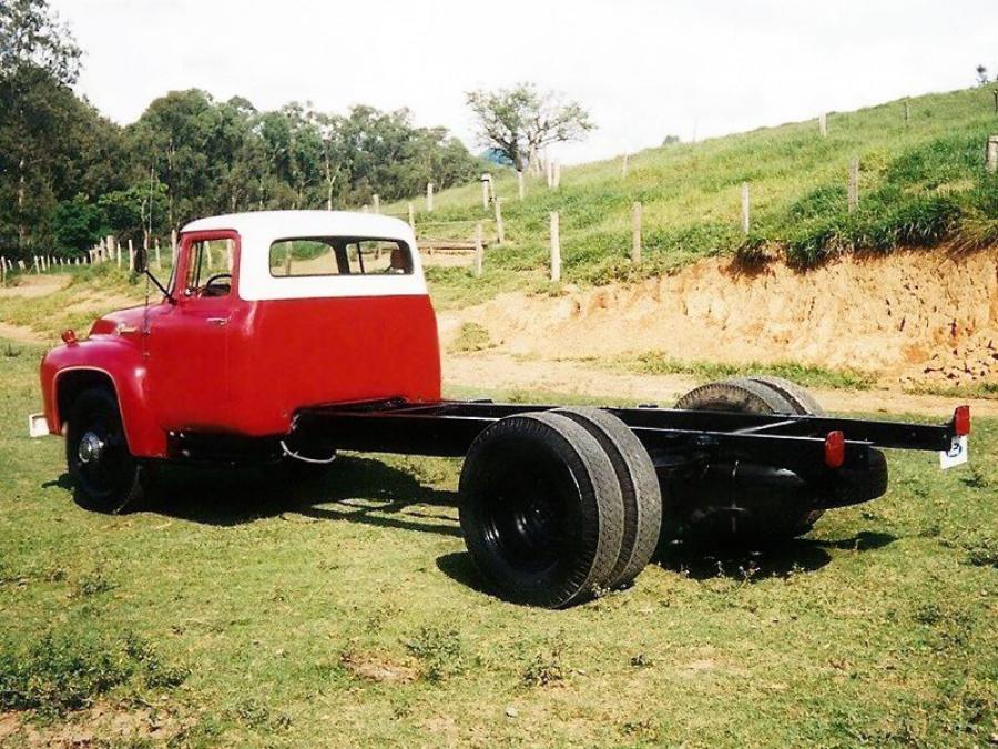  Ford F-600 Chassis Cab 1959 года  (фото 2 из 4)